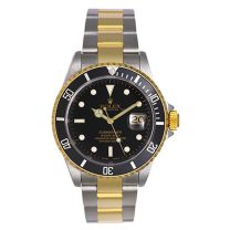 rolex submariner water depth